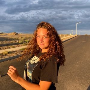 Meet your Posher, Averie